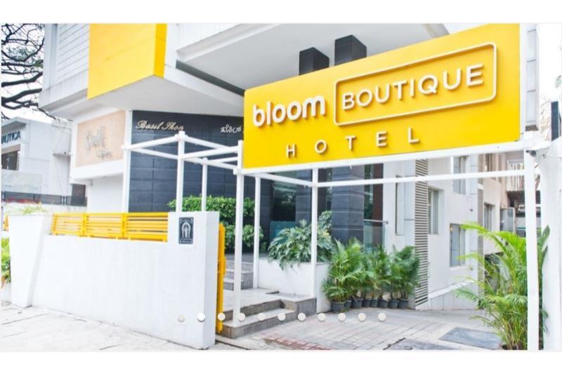 Bloom Hotel - Indiranagar Bangalore Exterior photo